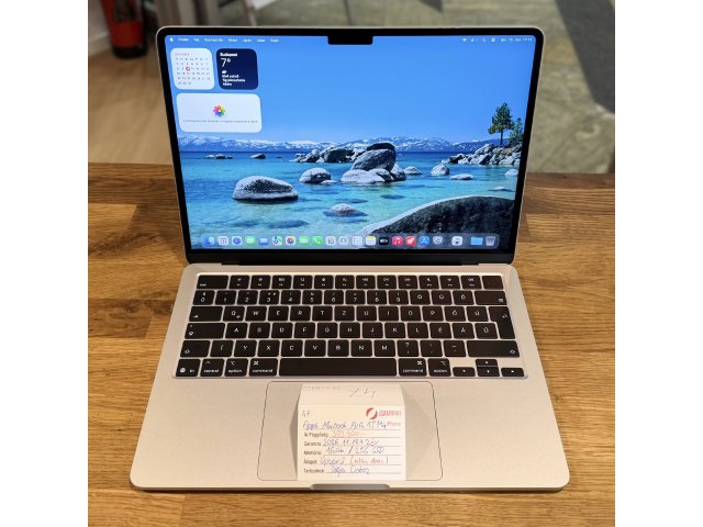 47. Apple MacBook Air 13,6