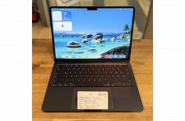 Apple MacBook Air 13,6