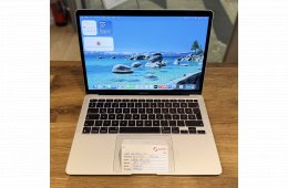 Apple MacBook Air - M1 - 8 GB RAM - 256 GB SSD (36.)