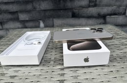 Apple iPhone 15Pro 256Gb Natúr Titán Kártyafüggetlen mobiltelefon + Garancia