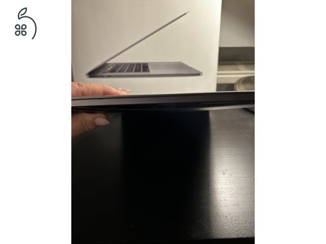MacBook pro 15