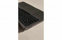 MacBook Air M1 256/8 GB