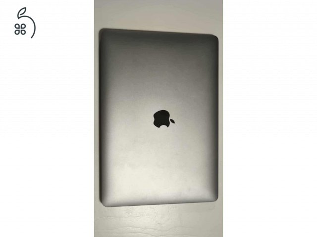 MacBook Air M1 256/8 GB