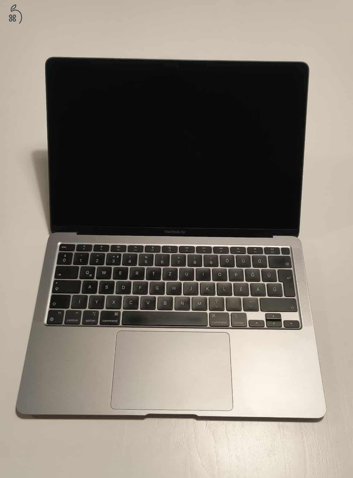 MacBook Air M1 256/8 GB