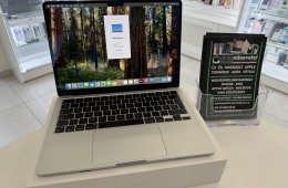 MacBook Air M2 13