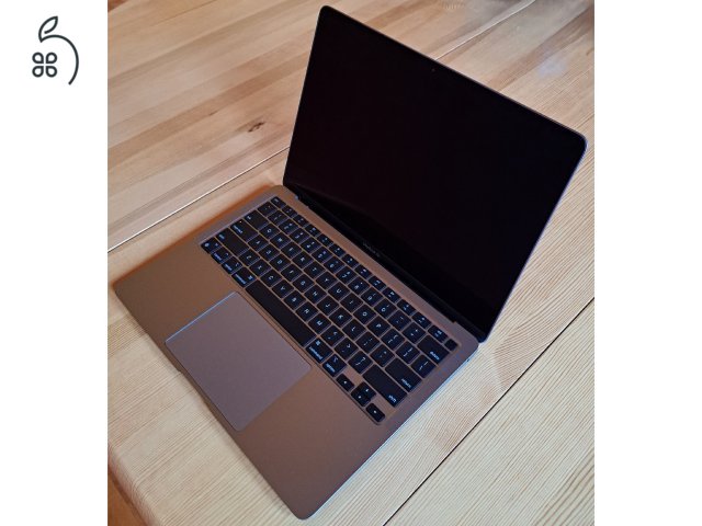 Apple MacBook Air 13.3 inch Laptop - Space Gray, M1 Chip, 8GB RAM, 256GB SSD, Angol (US) billentyűzet