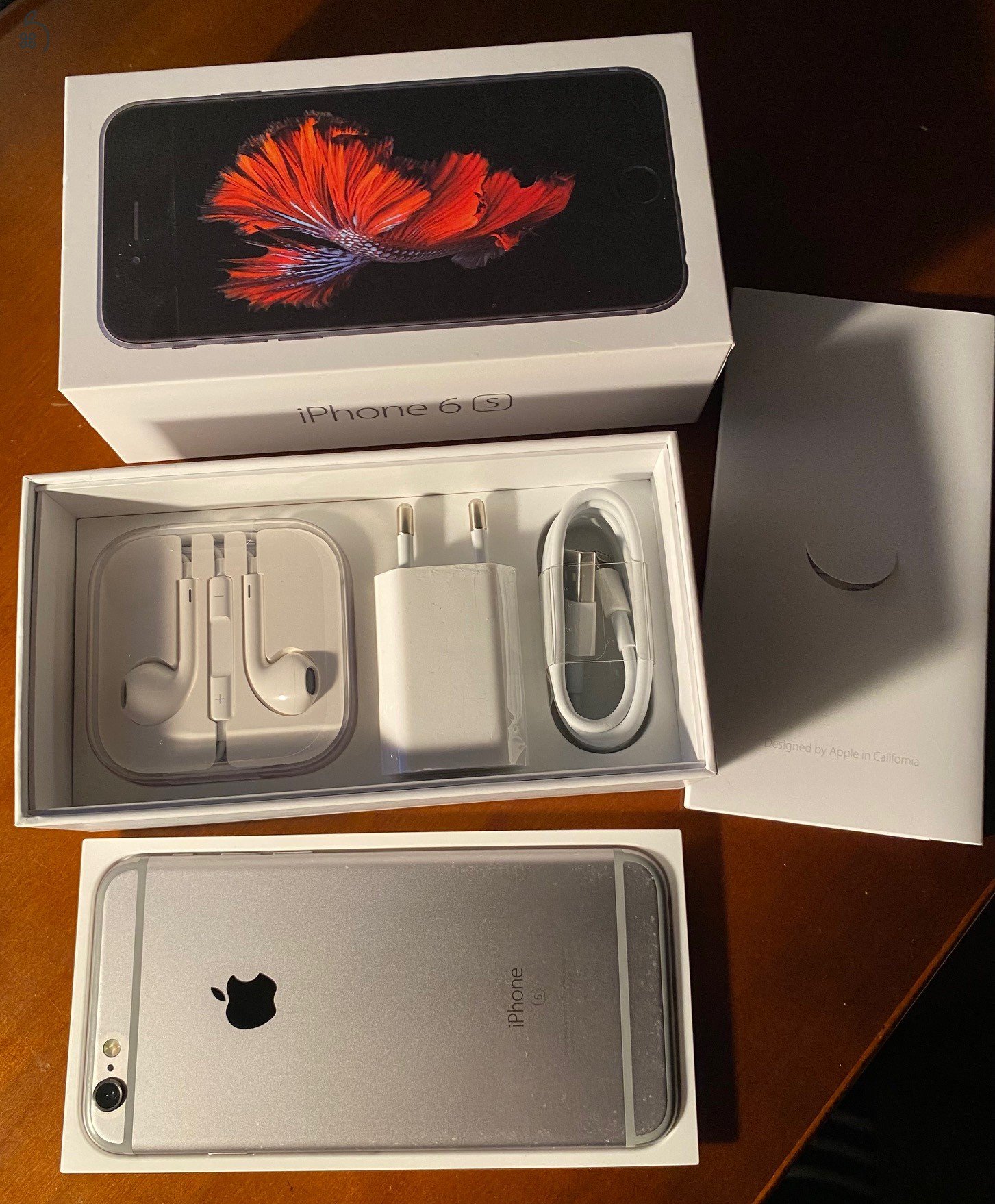 APPLE iPhone 6S Space Gray eladó