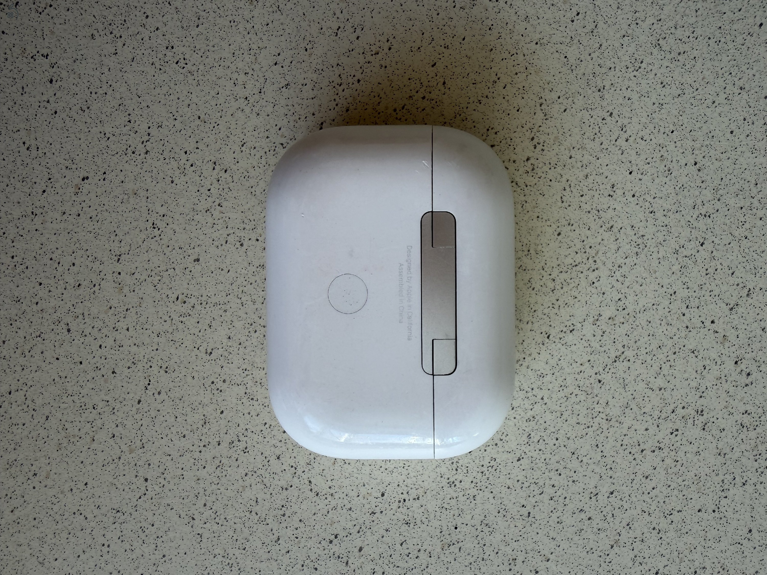 Hibátlan Apple AirPods Pro 2 eredeti töltős tokkal