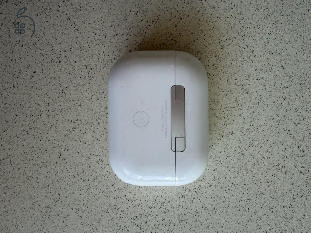 Hibátlan Apple AirPods Pro 2 eredeti töltős tokkal