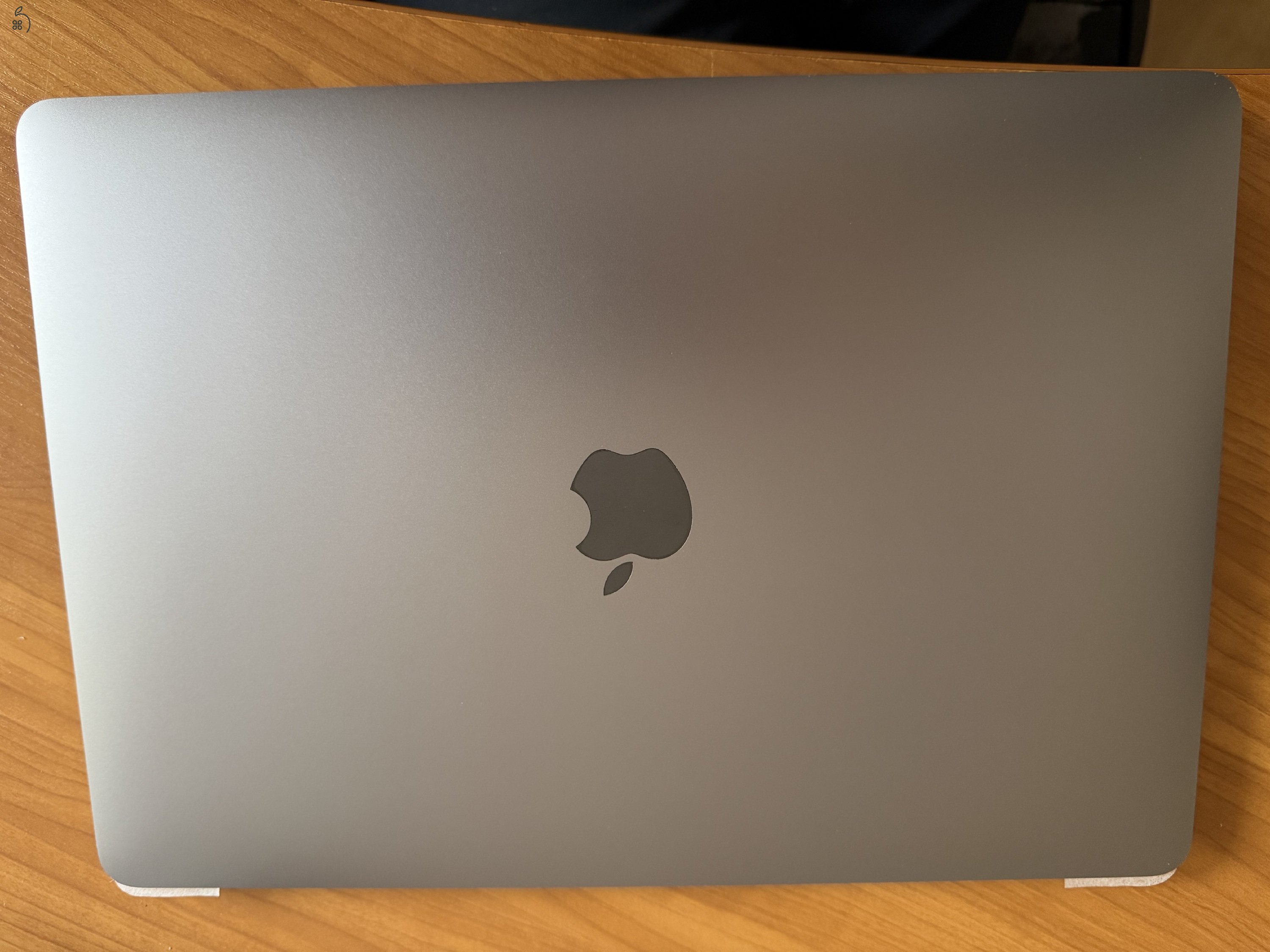 Kiváló állapotú MacBook Air M1 eladó!