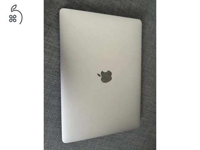 Macbook air m1 garis 