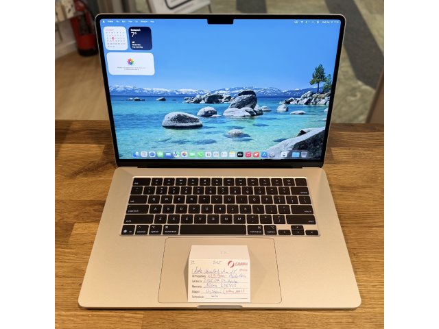 33. Apple MacBook Air 15