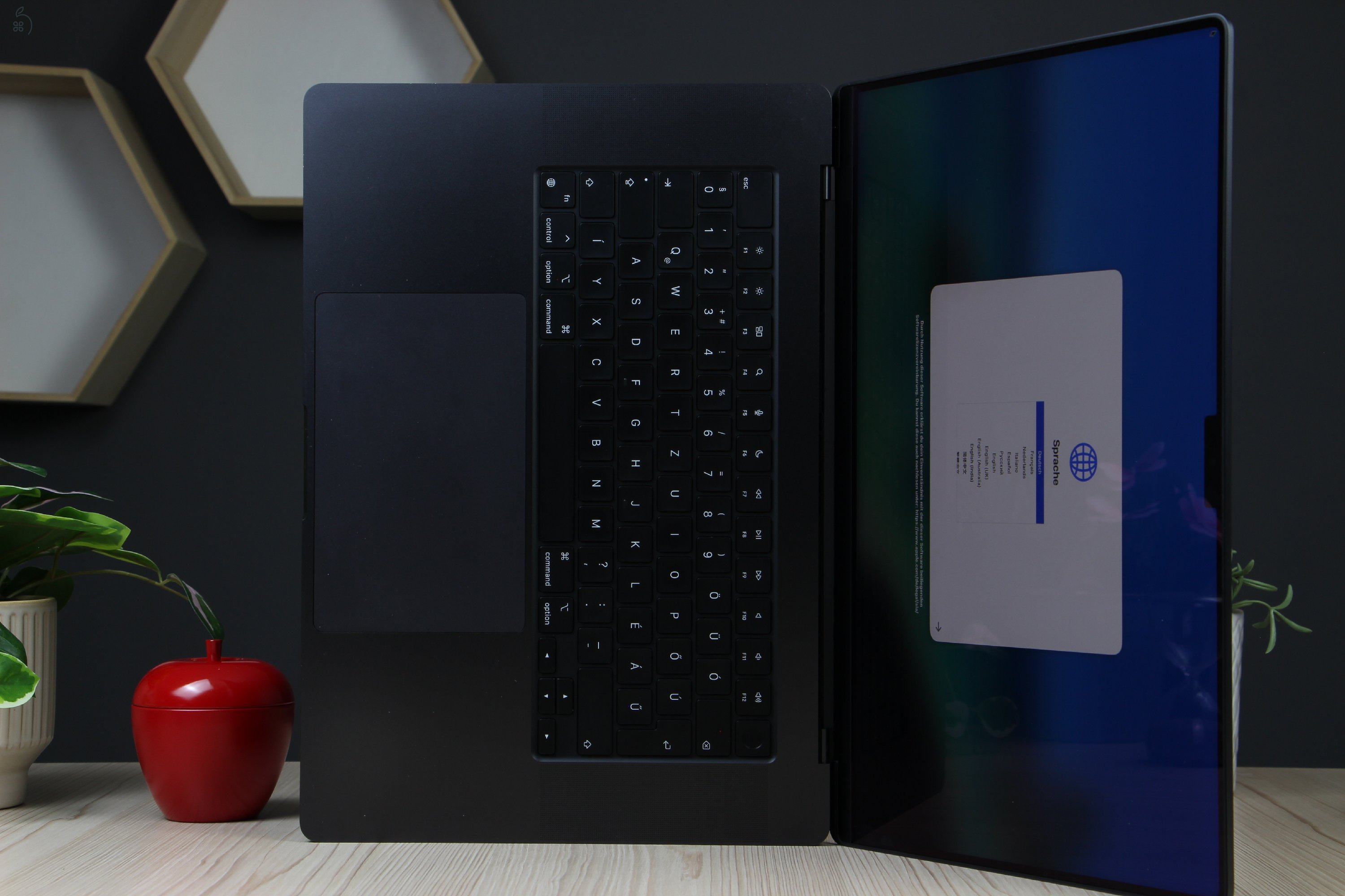 Apple MacBook Pro 16