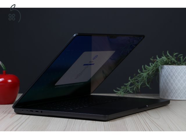 Apple MacBook Pro 16