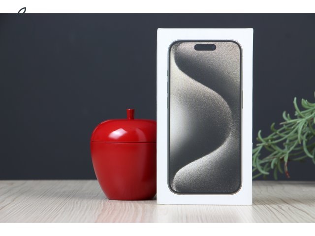 Apple iPhone 15 Pro 128GB Natural Titanium A US-7334