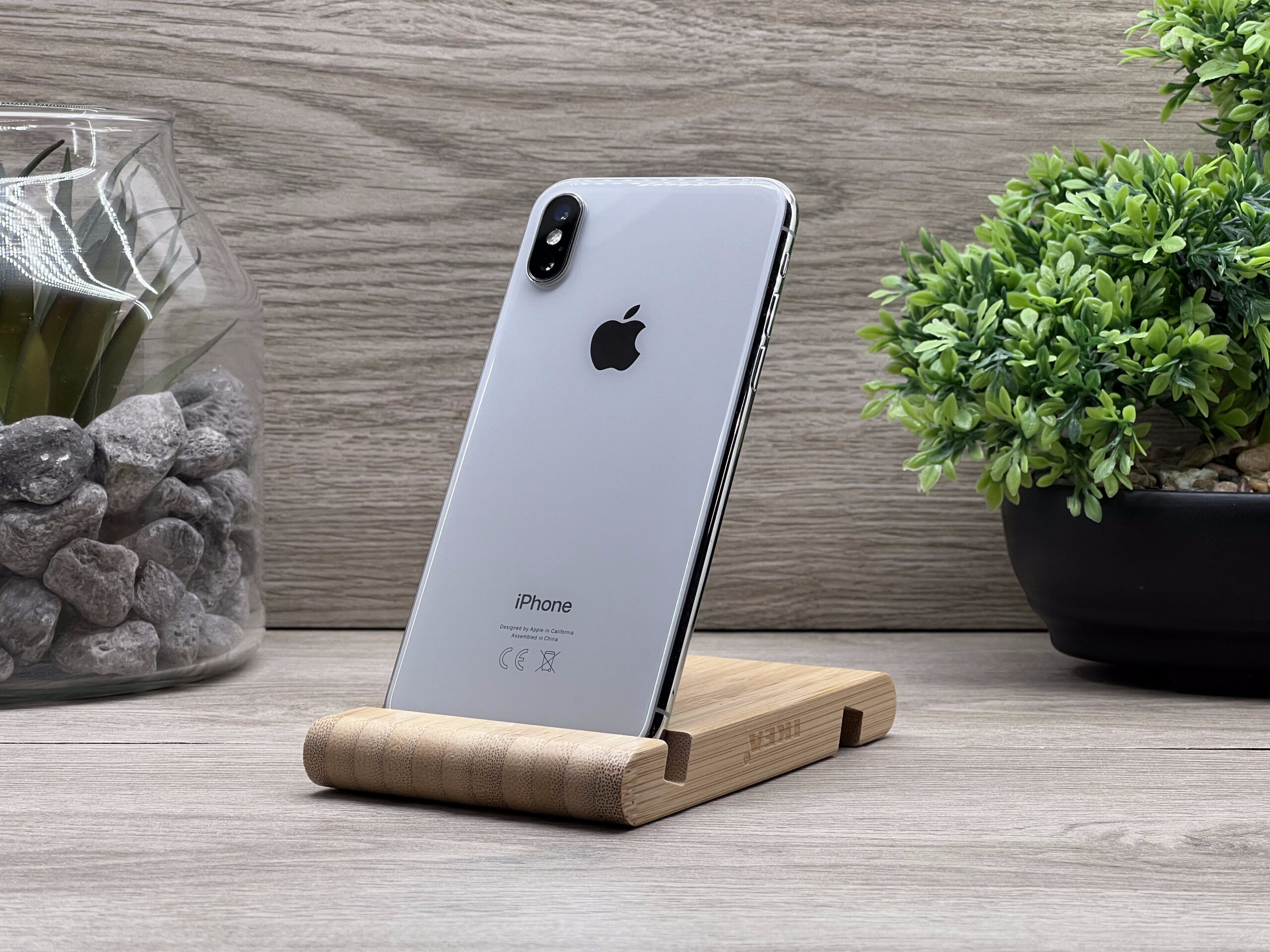 Hibátlan iPhone X Silver 64GB 2 ÉV Garanciával Számlával 100% Akku