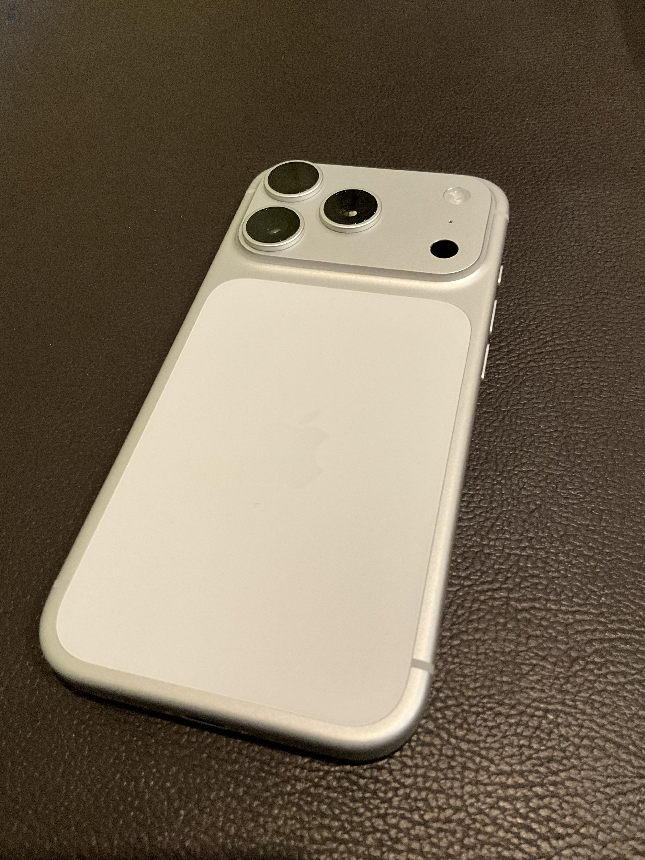 iPhone 17 Pro 512GB (3 napos) eladó