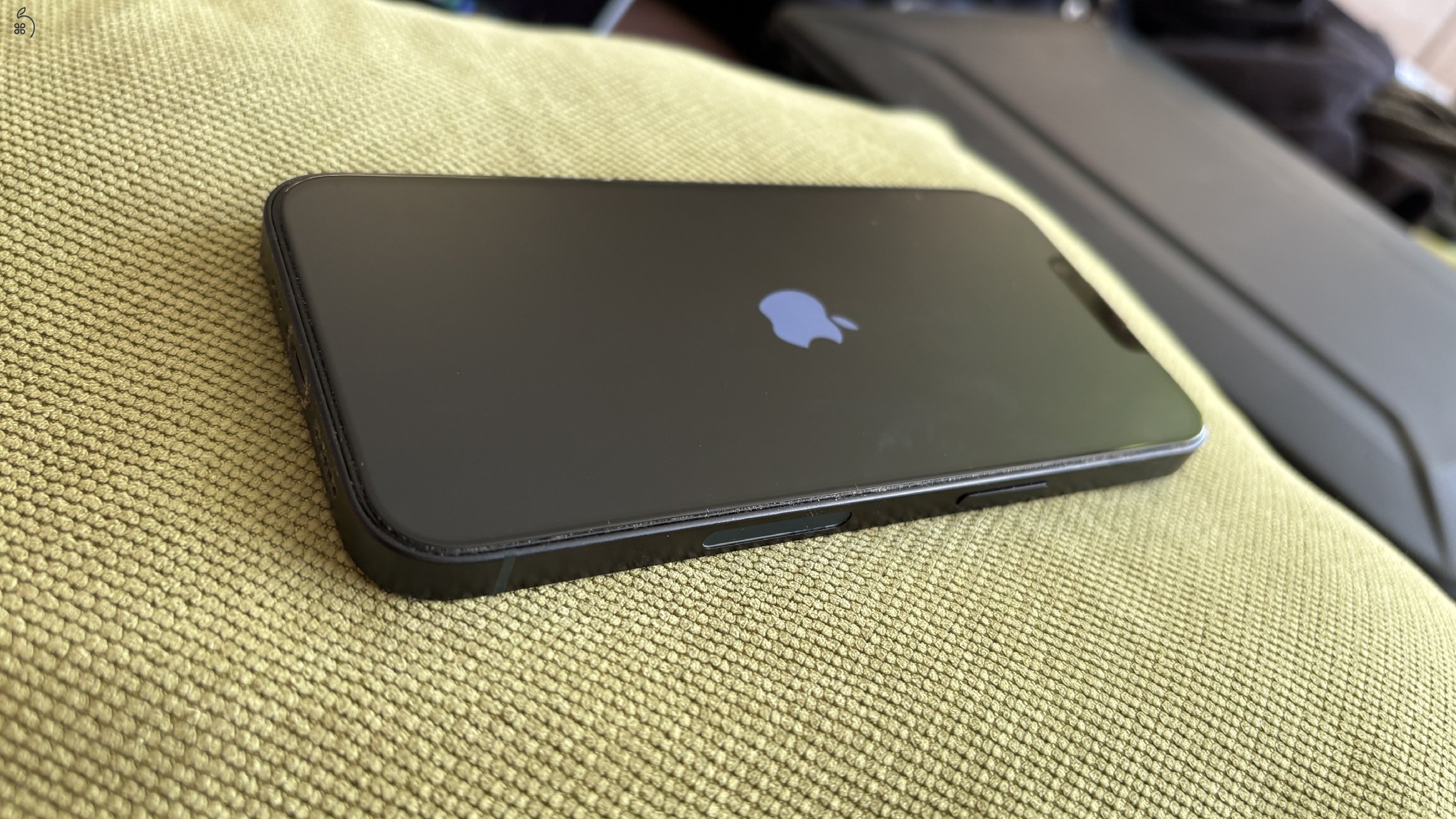 iPhone 14, 128GB, Kártyafüggetlen, Éjfekete - A2649