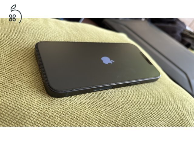 iPhone 14, 128GB, Kártyafüggetlen, Éjfekete - A2649