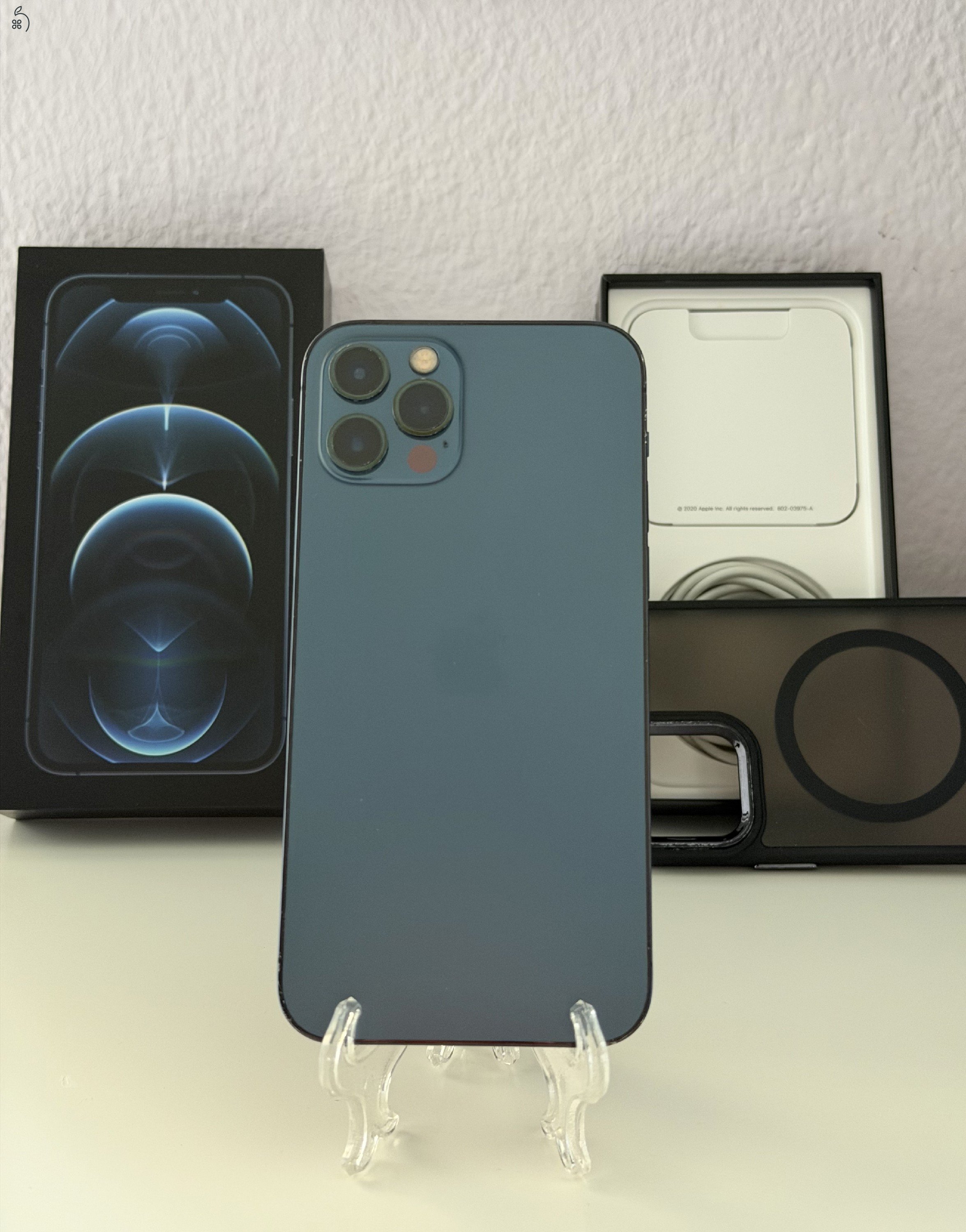 Apple iPhone 12 Pro 256 GB Kék 