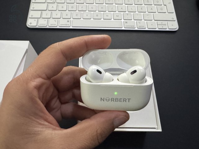 Eladó Apple AirPods 2 – gyári, makulátlan, jól tartja az akksit!