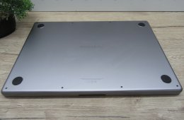 AKCIO!!!!!Apple MacBook Pro 16” (2021, M1 Max) – Liquid Retina XDR + ProMotion 120 Hz, brutál erő – 32 GB RAM – 500 GB SSD – Használt, megkímélt – ~81% akku – 3 hónap garancia