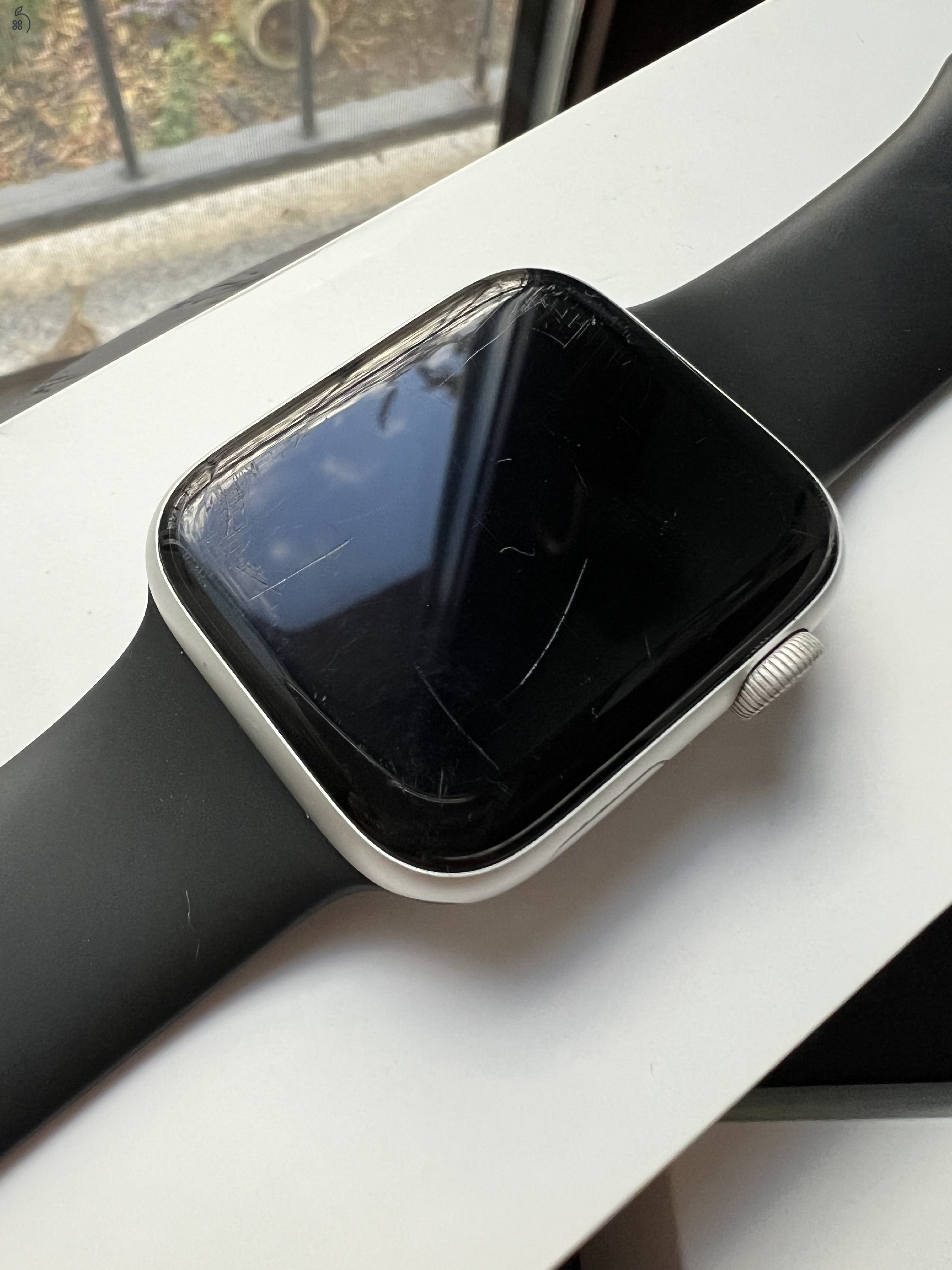 Apple Watch Series 4, 44mm