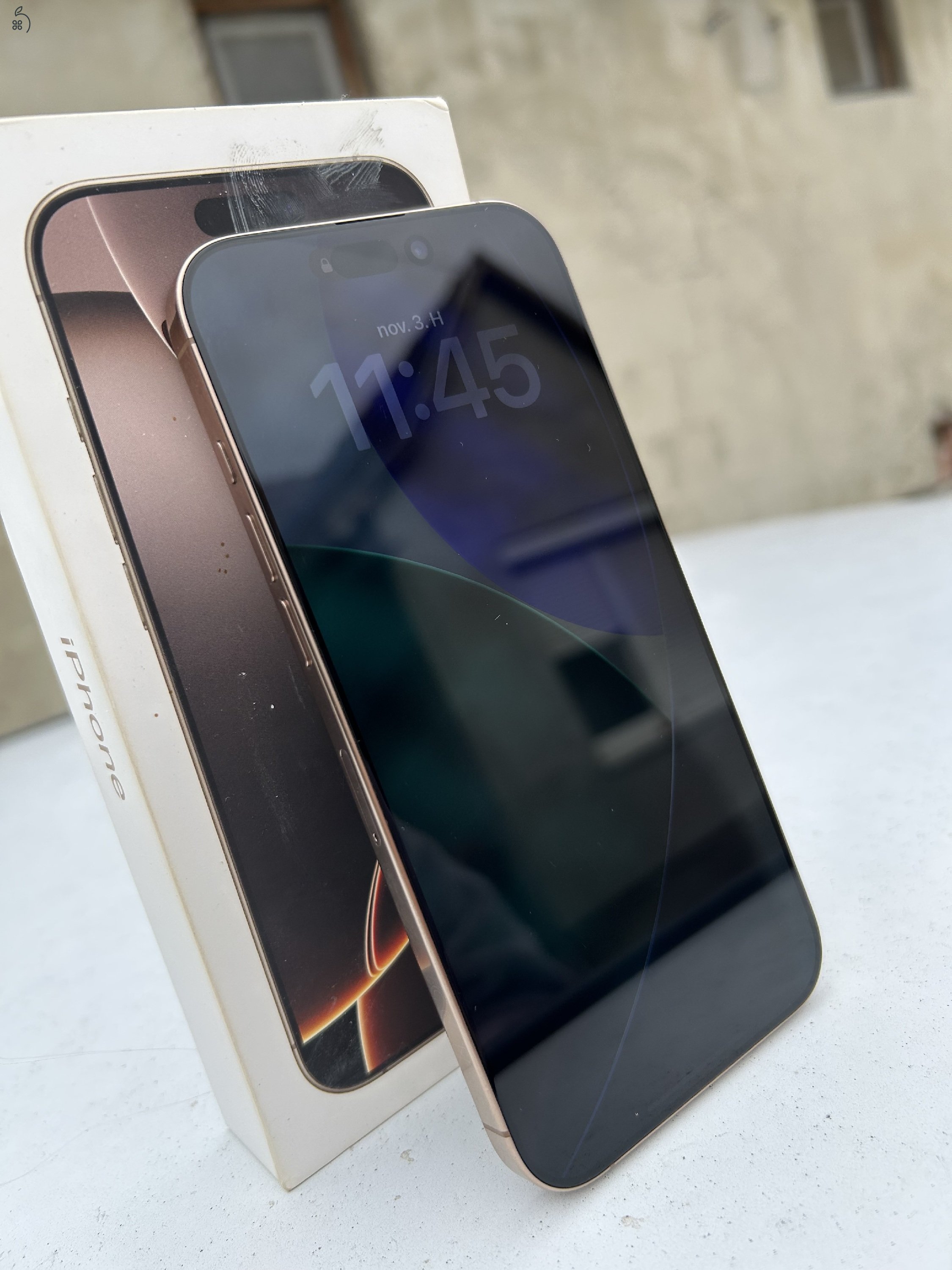 Apple iPhone 16 Pro Max