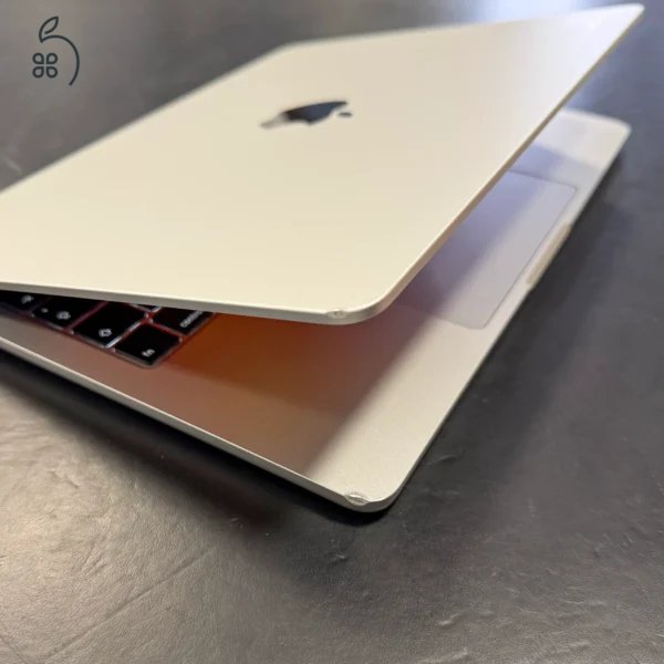 2022 MacBook Air 13