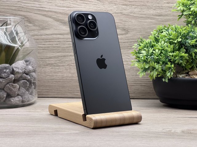 Hibátlan iPhone 15 Pro Max Black Titanium 256GB 2 ÉV Garanciával Számlával 90% Akku