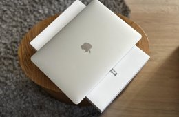 Apple MacBook Air 13” (2020, M1) – 16 GB RAM – 512 GB SSD