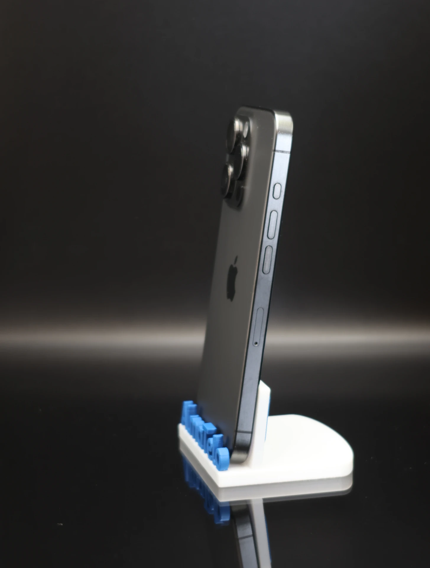 Apple iPhone 15 Pro 256 GB Black Titanium 100% akku - 12 HÓ GARANCIA