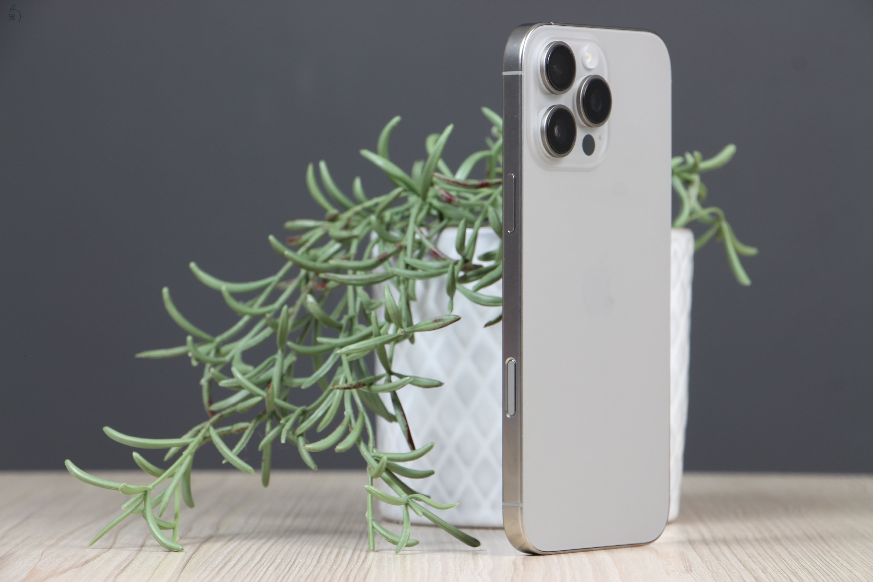 Apple iPhone 16 Pro Max 256GB Natural Titanium C+ US-7336