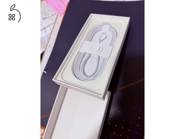 Iphone 16 Pro Black, 128 Gb, Makulátlan, 97% akku