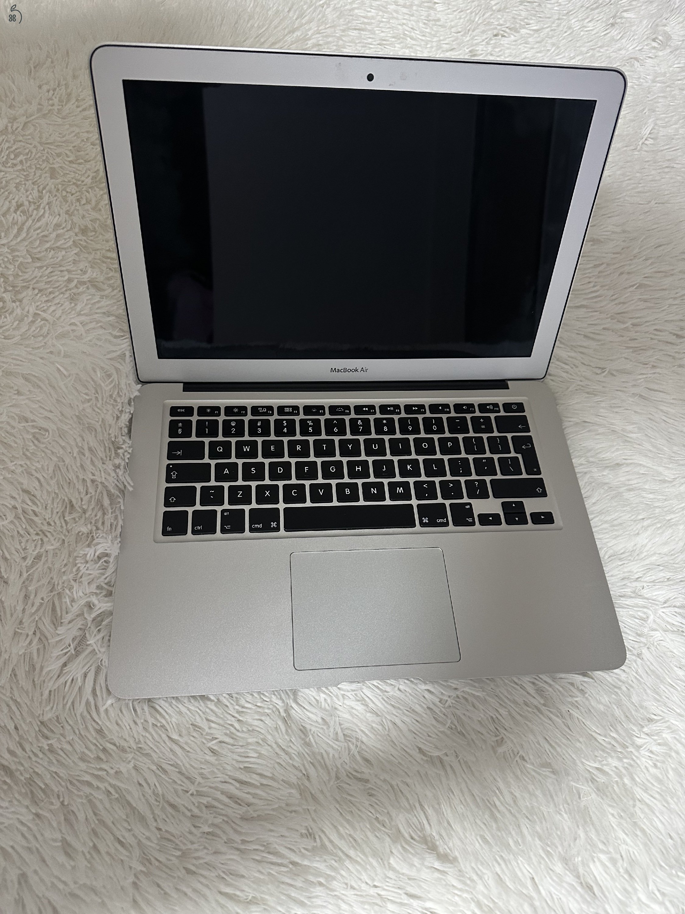 MacBook Air 13 eladó