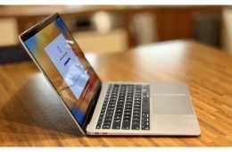 MacBook Air M1 2020