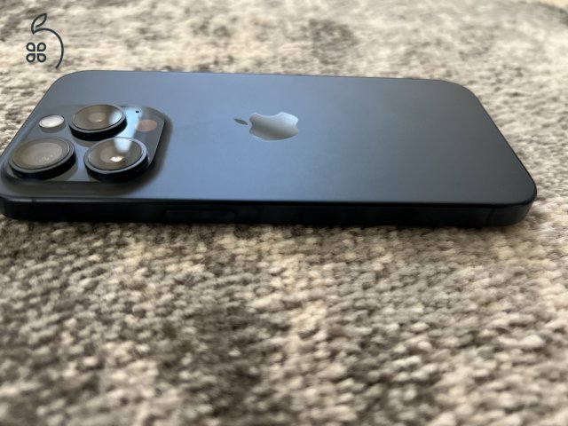 iPhone 15 pro 128 GB Blue Titanium