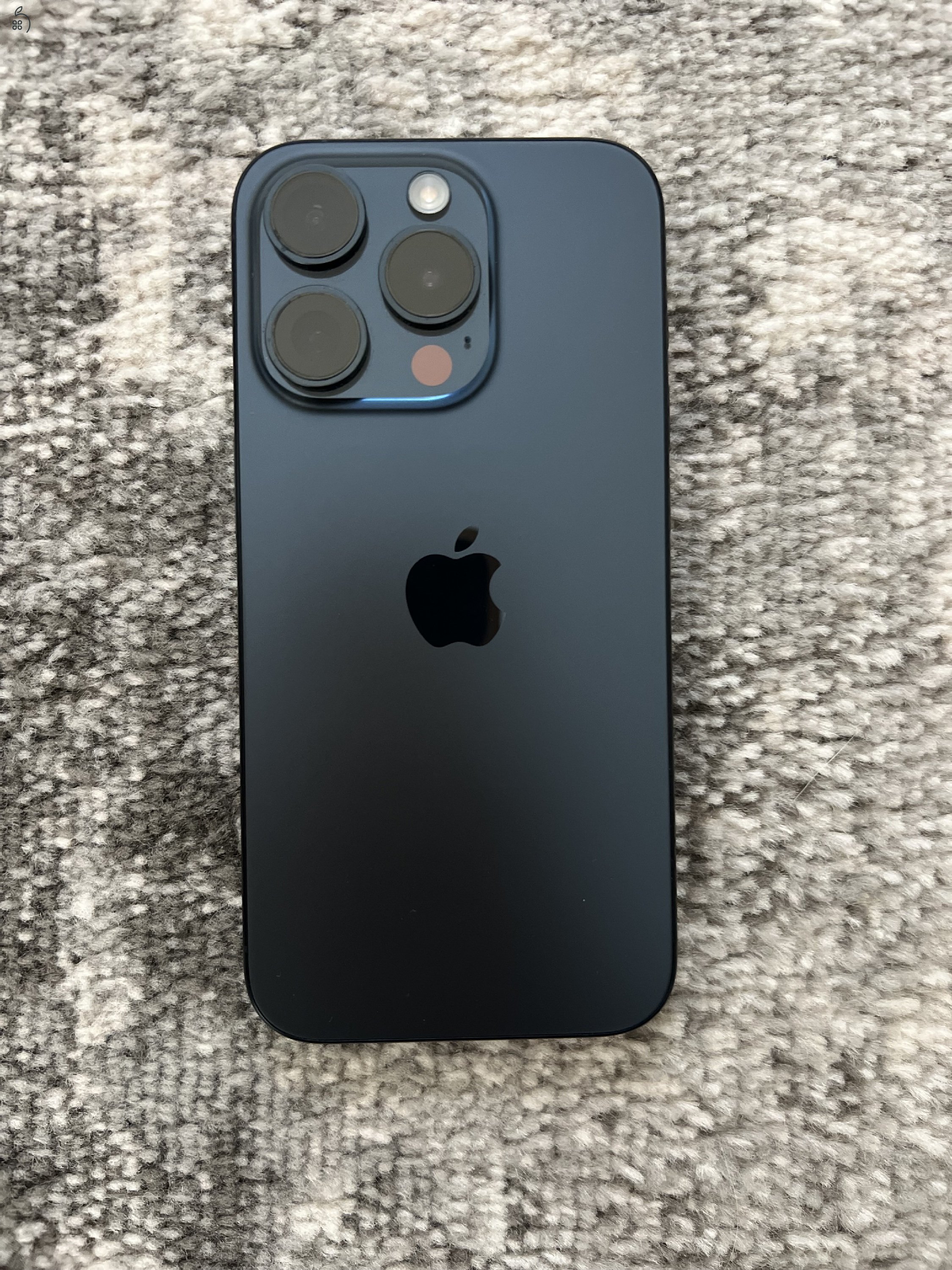 iPhone 15 pro 128 GB Blue Titanium