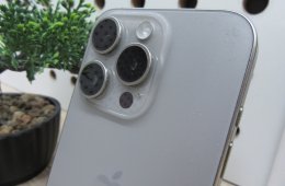 Apple iPhone 15 Pro – Natural Titanium – ProMotion 120 Hz, A17 Pro, USB-C – 128 GB – Használt, megkímélt – 100% akku – 3 hónap garancia