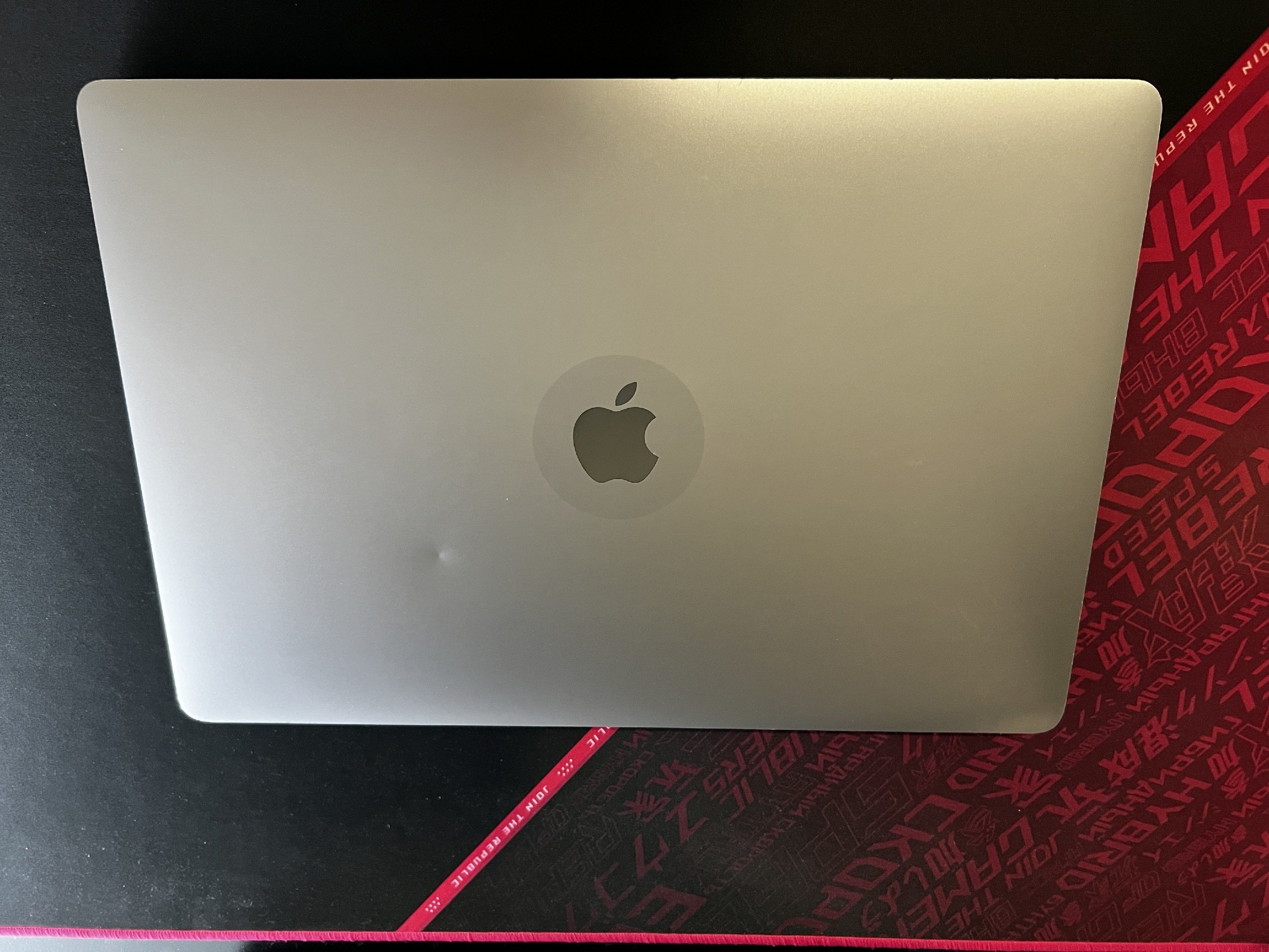 MacBook Pro 16” (2019)