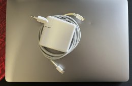 MacBook Pro 16” (2019)