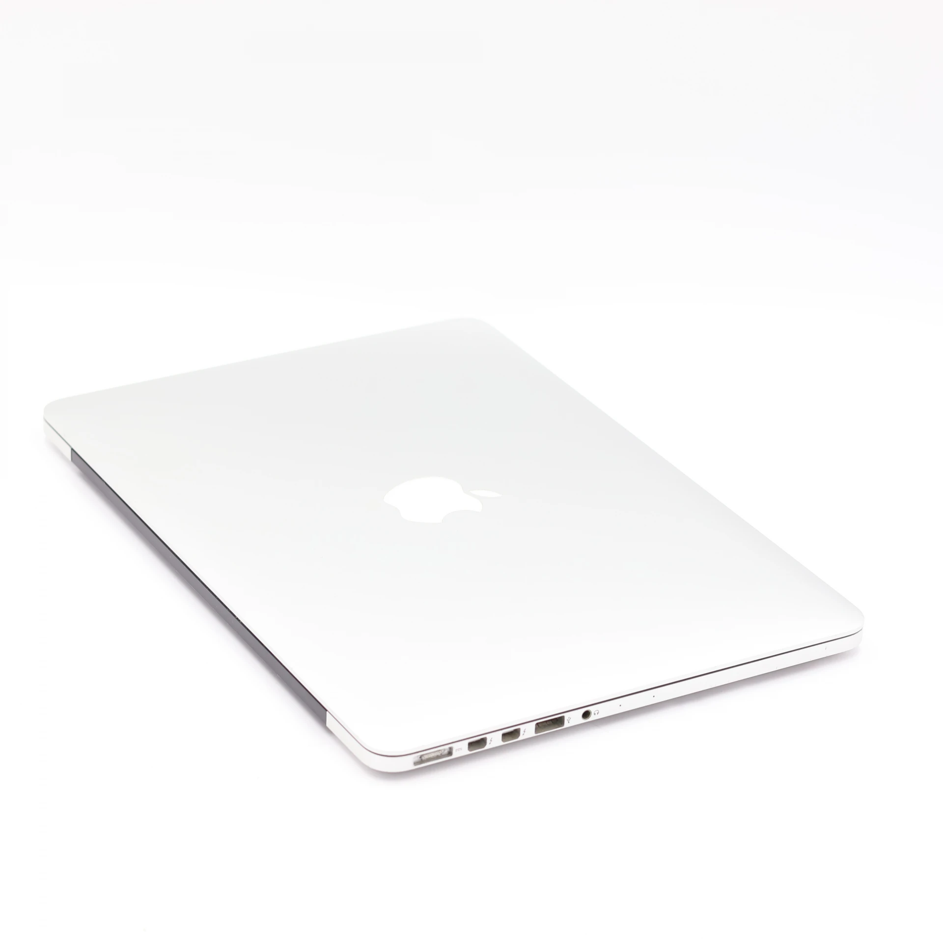 1 év garanciával! Felújított Apple Macbook PRO i5 2015 early 128 GB Silver