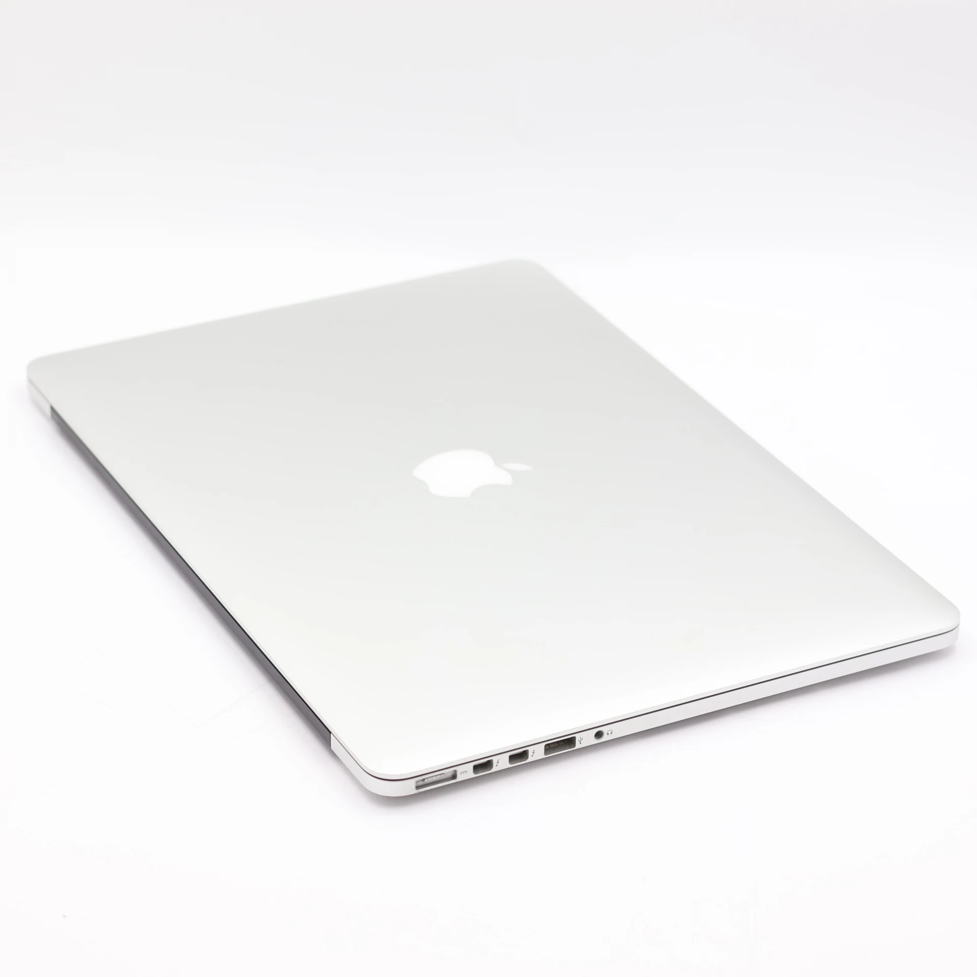 1 év garanciával! Felújított Apple Macbook PRO i7 2014 mid 512 GB Silver