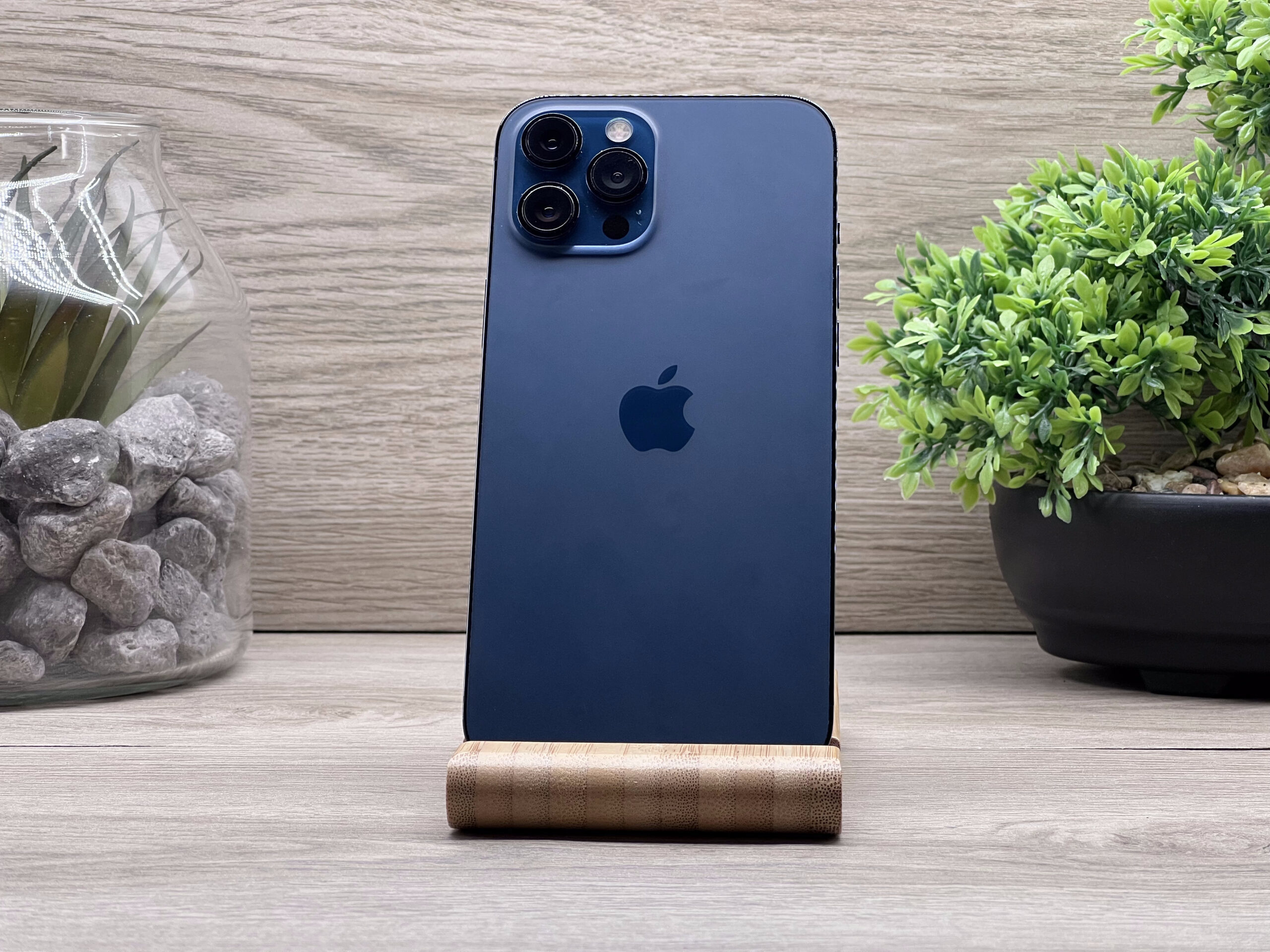 Hibátlan iPhone 12 Pro Max Pacific Blue 128GB 2 ÉV Garanciával Számlával 90% Akku