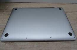 Apple MacBook Pro 13” (2020, Intel i5) – Retina 2560×1600, halk erő, könnyű hordozni – 16 GB RAM – 500 GB SSD – Használt, megkímélt – 86% akku – 3 hónap garancia