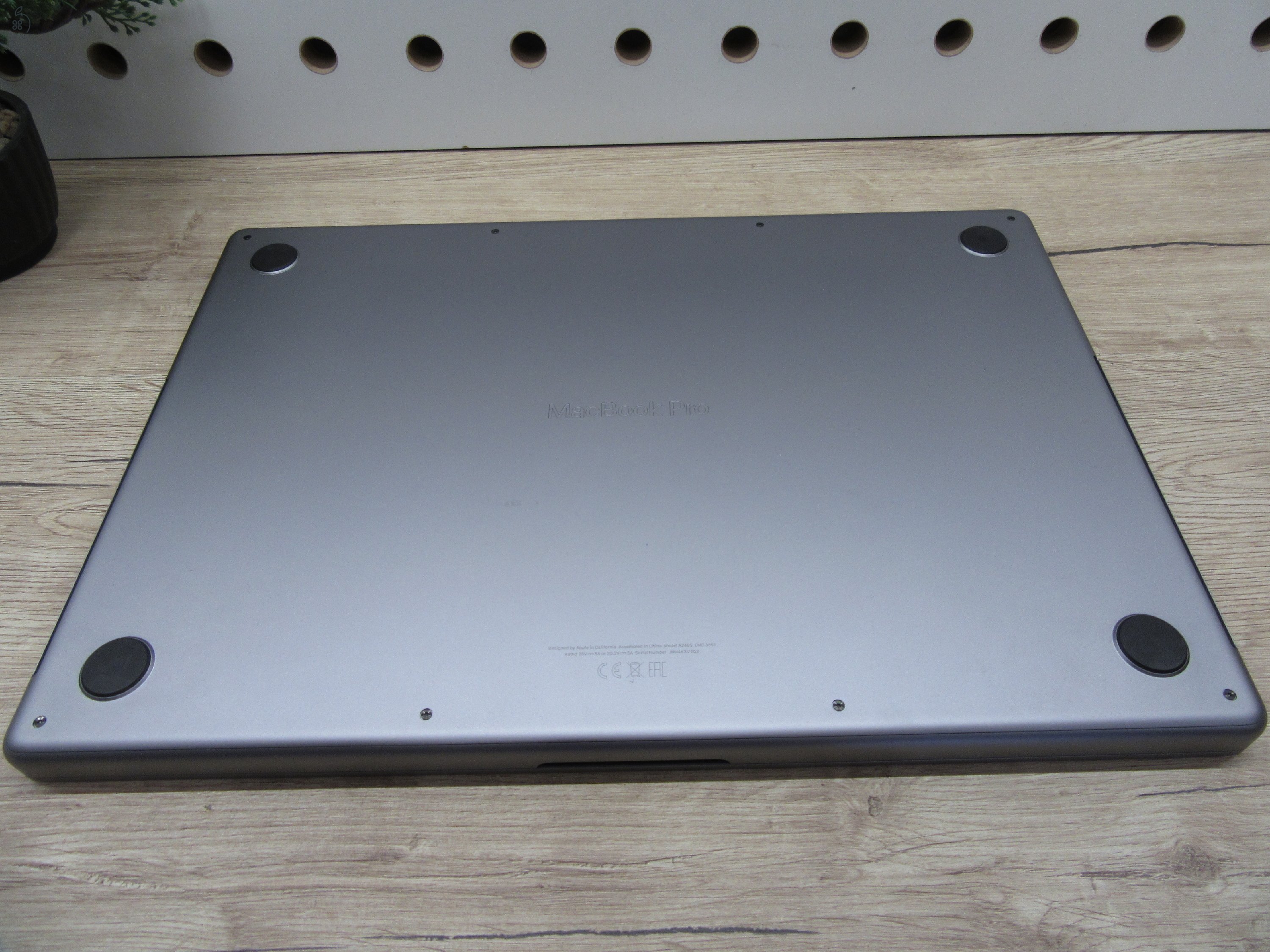 Apple MacBook Pro 16” (2021, M1 Max) – Liquid Retina XDR + ProMotion 120 Hz, brutál erő – 64 GB RAM – 500 GB SSD – Használt, szép állapot – 333 ciklus / 87% akku – 3 hónap garancia