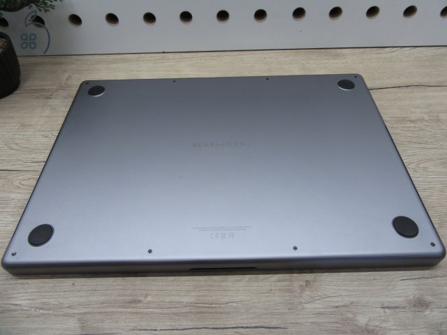 Apple MacBook Pro 16” (2021, M1 Max) – Liquid Retina XDR + ProMotion 120 Hz, brutál erő – 64 GB RAM – 500 GB SSD – Használt, szép állapot – 333 ciklus / 87% akku – 3 hónap garancia