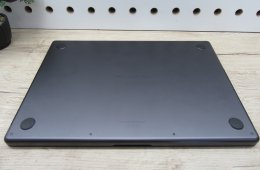 Apple MacBook Pro 16” (2023, M3 Pro) – Liquid Retina XDR + ProMotion 120 Hz, akár 22 óra – 36 GB RAM – 500 GB SSD – Használt, szép állapot – 64 ciklus / 100% akku – 3 hónap garancia