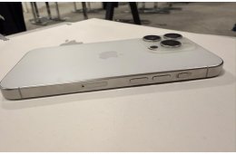 iPhone 15 Pro 256GB Független LEGOLCSÓBB