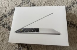 HIBÁTLAN MacBook Pro (13
